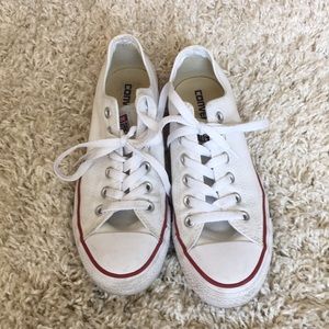 White low top Converse sz 7.5